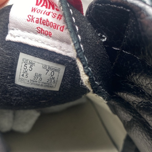 Vans Sk8-Hi Black & White - Picture 9 of 12